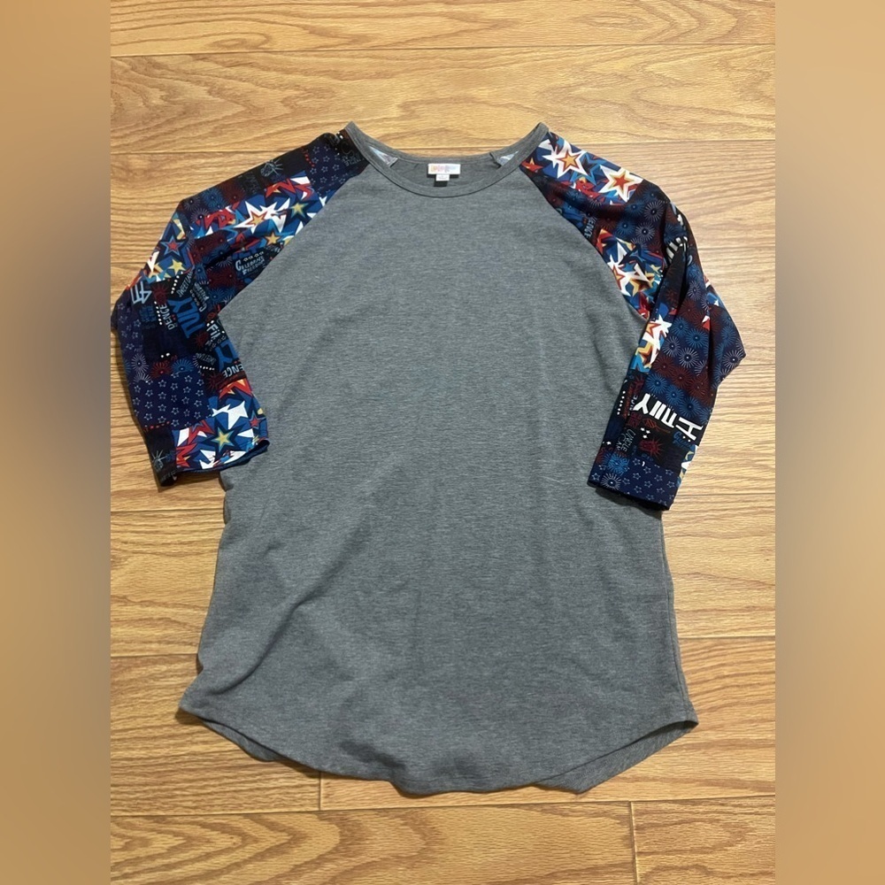 Lularoe July 4 Shirt Large